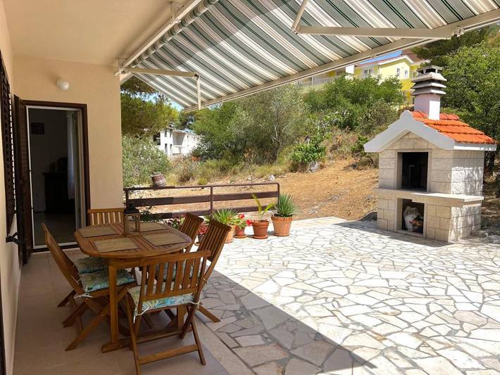 Villa pour 6 personnes, avec vue et jardin à Slatine - 3
