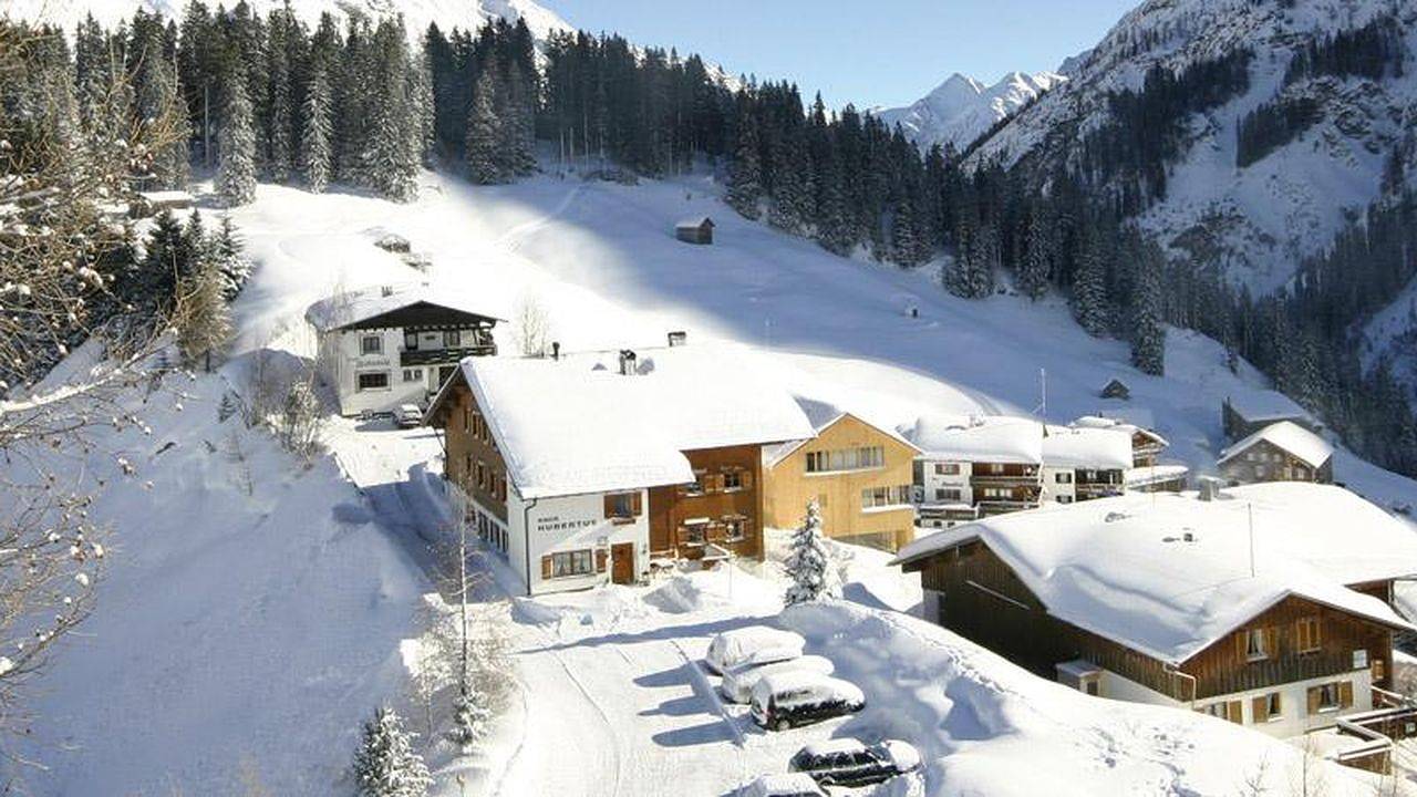 Geheel vakantieappartement, Vakantieappartement voor 3 personen met balkon in Warth, Bregenzerwoud