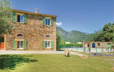 Maison de vacances pour 6 personnes, avec jardin ainsi que terrasse et piscine dans Haute-Corse