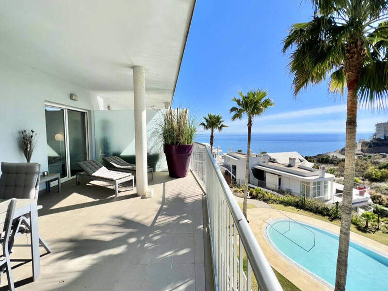 Entire apartment, Apartment in Higueron with Sea Views in La Capellania, Benalmádena