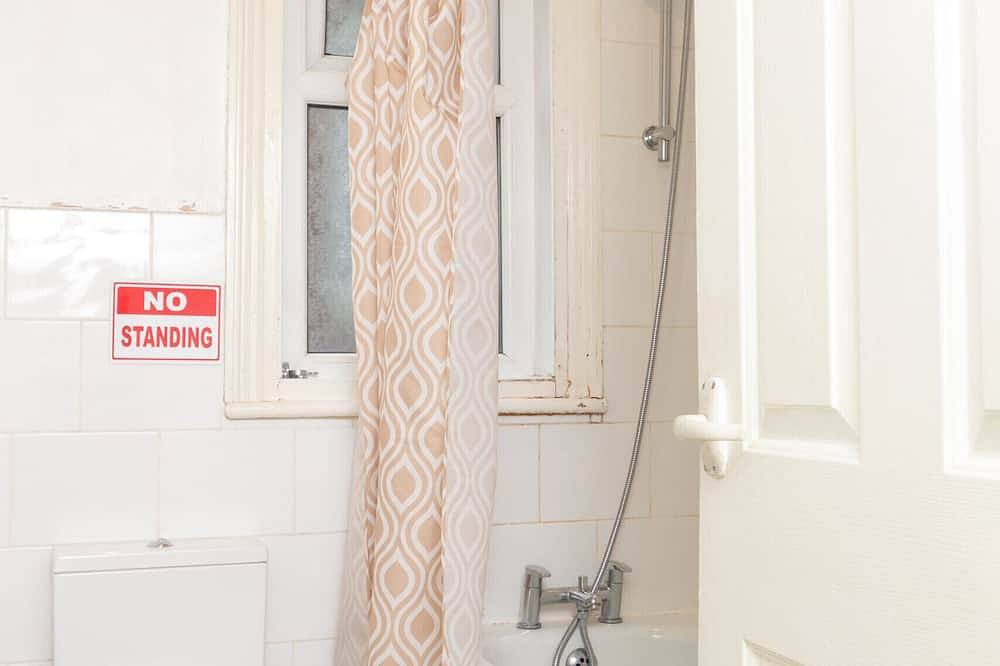 Lovely Private Rooms near Mcr Centre in Manchester, Greater Manchester