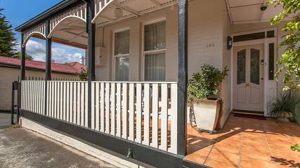 Holiday Home for 7 People in Hobart, Tasmania, Photo 2