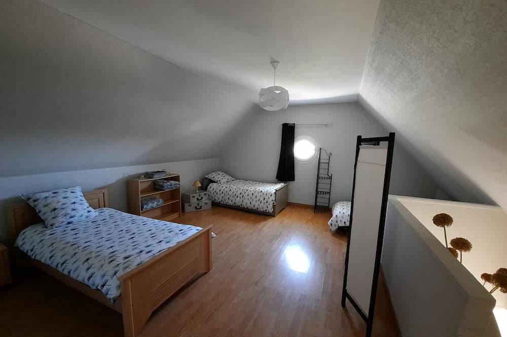 Gîte tout inclus avec piscine privative, activités de plein air et animaux en liberté in Danzé, Région de Vendôme