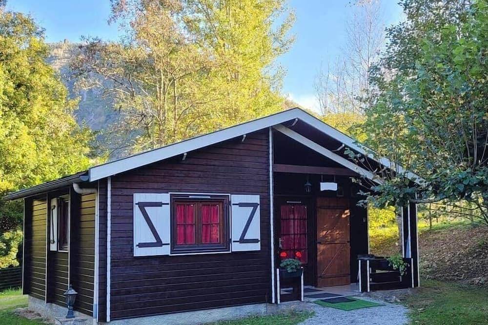 \"Sédour\" Chalet de Montorgueil in Saurat, Parc naturel régional des Pyrénées ariégeoises