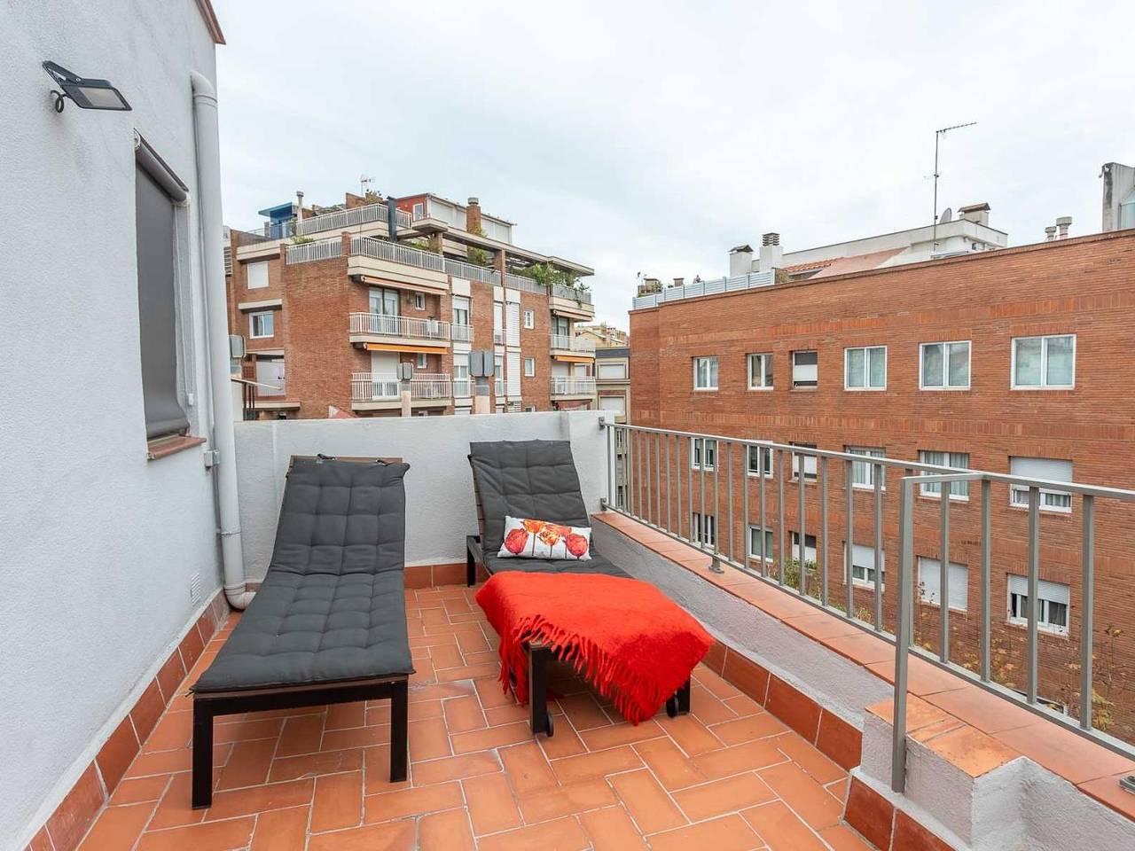 Appartamento intero, Appartamento vacanze per 4 persone con balcone in Sarrià-Sant Gervasi, Barcellona