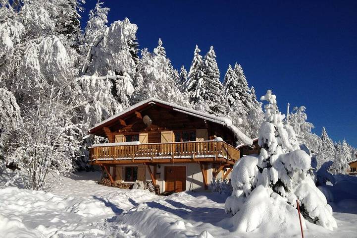 Gîte pour 8 personnes, avec jardin et balcon à Lamoura