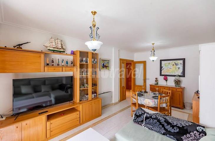 Apartamento de férias para 4 pessoas, com Varanda e Terraço e ainda Piscina em Portonovo