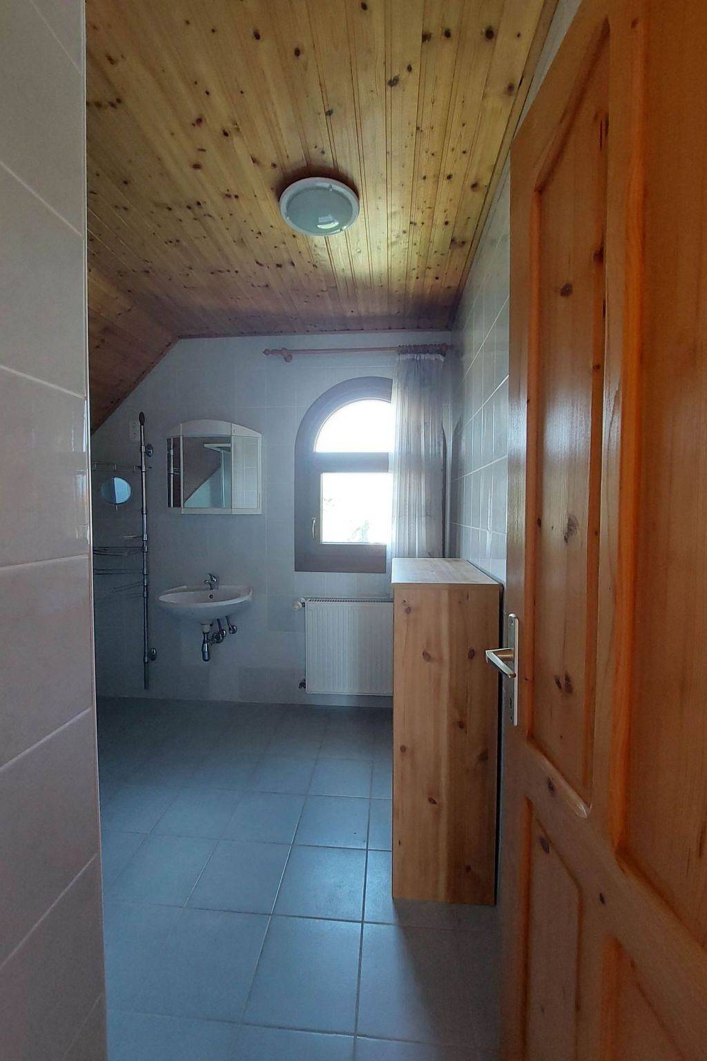 Geheel appartement, Schöne Ferienwohnung in ruhiger Lage in Vörs, Zuidelijke oever van het Balatonmeer