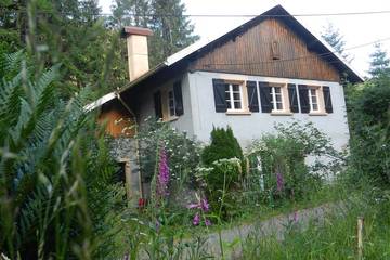 Gîte pour 5 personnes, avec jardin ainsi que jacuzzi et balcon à Gerbépal