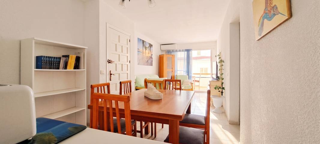 Ganze Wohnung, Gemütliche Wohnung in Alcanar mit Gemeinschaftspool in Platja Fonda (Terres de l'Ebre), Alcanar