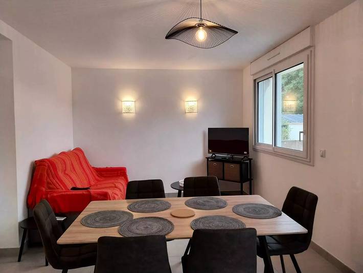 Apartamento entero, Etel - Apartamento en un nivel 3 estancias - Wifi -2* in Étel, Côte des Mégalithes