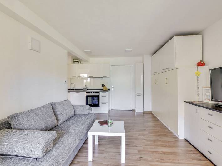 Gîte pour 4 personnes, avec sauna et bassin pour enfant ainsi que balcon et jardin dans Plage Richelieu - 3