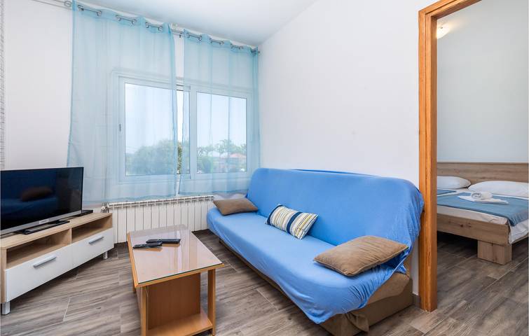 Ferienwohnung für 3 Personen, mit Terrasse in Banjol - 2