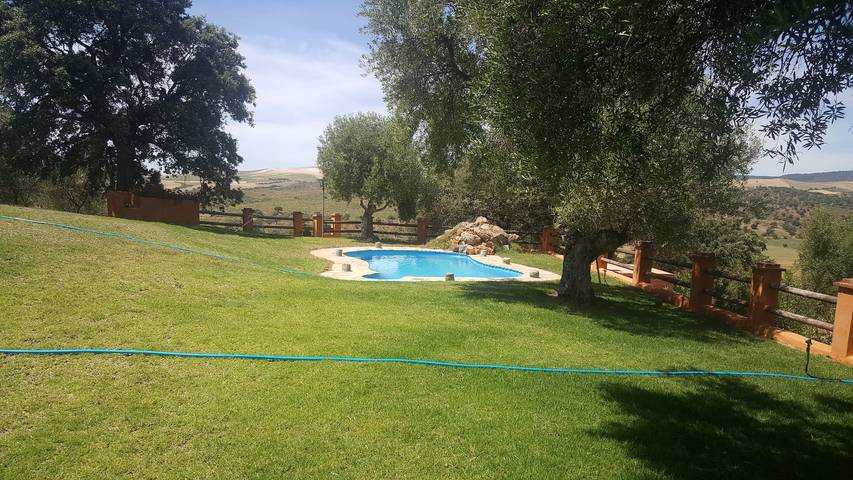 Chalet para 8 personas, con terraza y piscina en Sierra de Cádiz - 2
