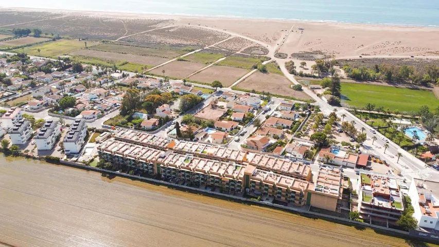 Apartamento de vacaciones para 4 personas, con vistas además de vistas al lago y terraza, Se admiten mascotas - 1