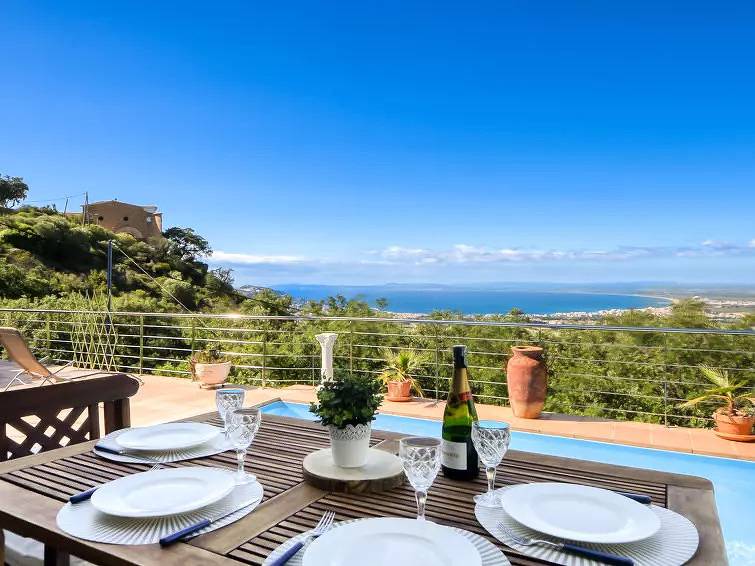 Maison 5 Personnes in El Mas Fumats, Roses