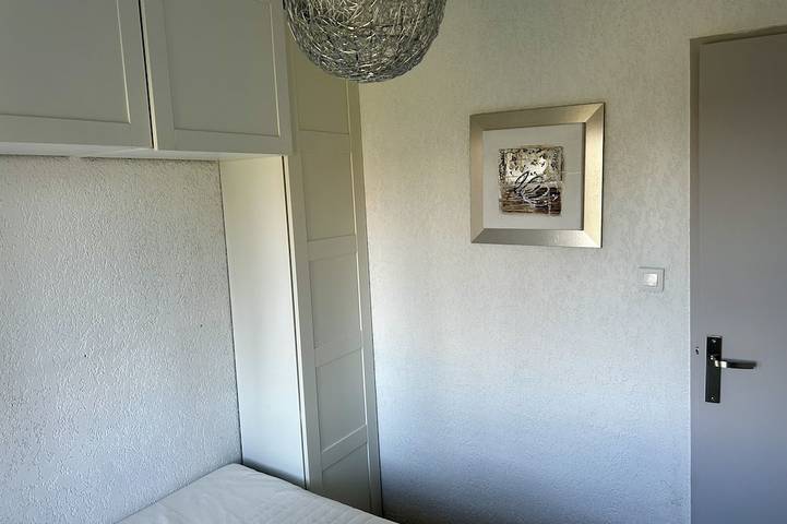 Gîte pour 6 personnes, avec jacuzzi et balcon, animaux acceptés dans Plage de l'Argentière - 2