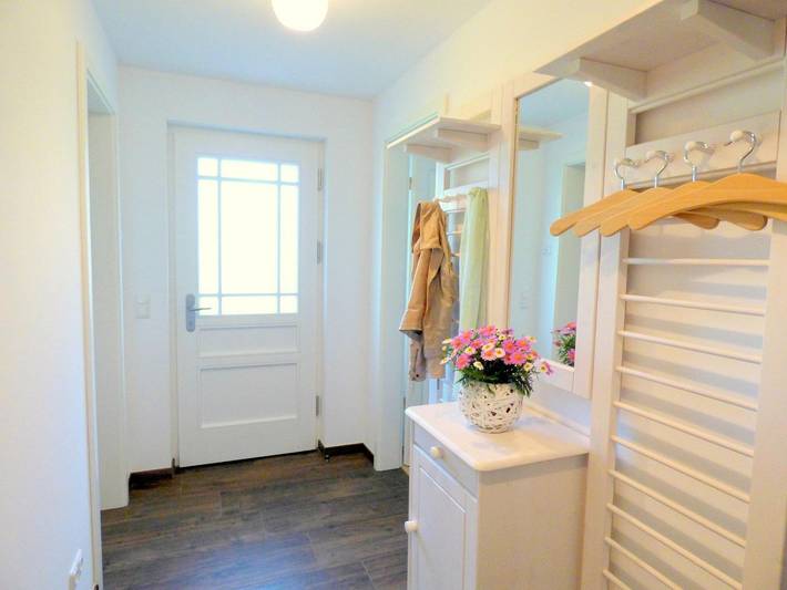 Ferienhaus für 6 Personen, mit Terrasse und Sauna sowie Garten in Zingst - 2