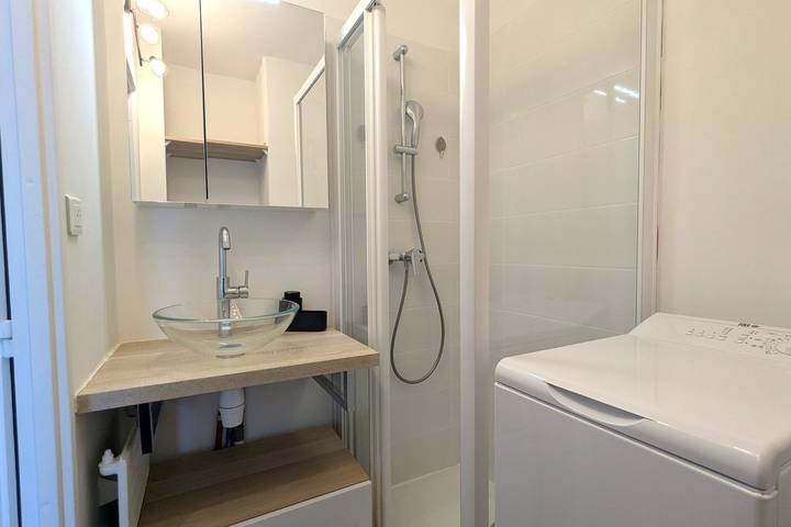 Estudio entero, Estudio para 2 personas con balcón in La Seyne-sur-Mer, Costa mediterránea (Francia)