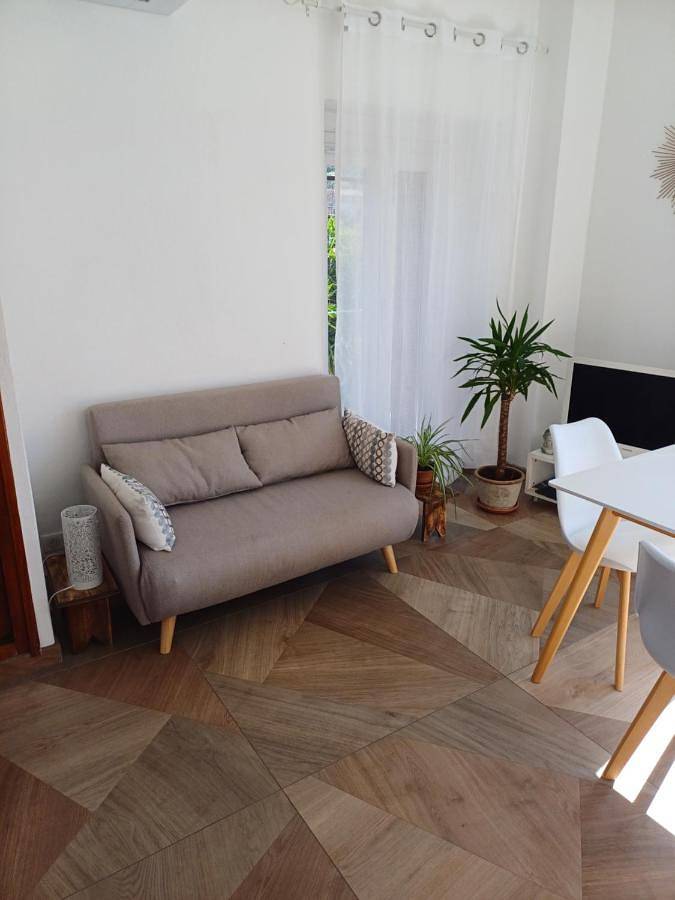 Gîte pour 3 personnes, avec balcon et vue à Serriera - 4