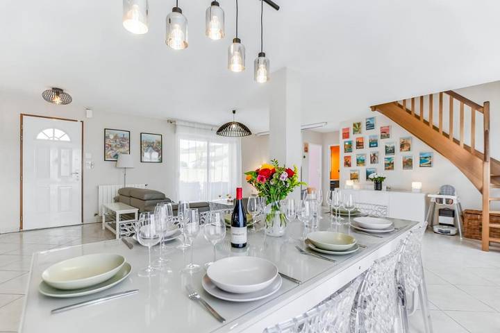 Location de vacances pour 12 personnes, avec piscine ainsi que jardin et jacuzzi, adapté aux familles à Plaisance-du-Touch - 3