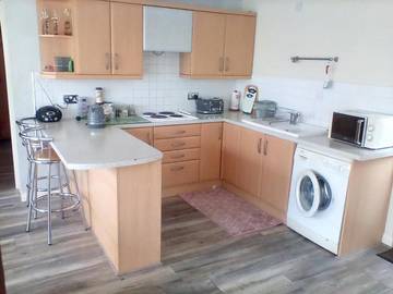 Holiday Rental for 4 People in Milton Keynes, South East England, Photo 2