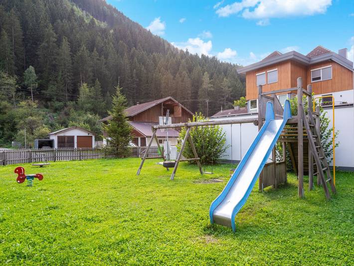 Appartement entier, Appartement au Tyrol avec chauffe-chaussures in Fließ, Bezirk Landeck