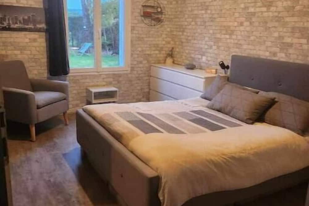 House of Happiness in Bollène, Vaucluse