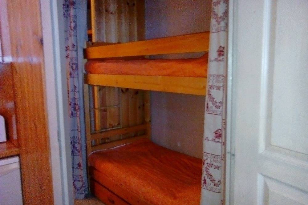 Ganze Wohnung, Studio Plein sud Face à la Montagne in Le Sauze, Enchastrayes