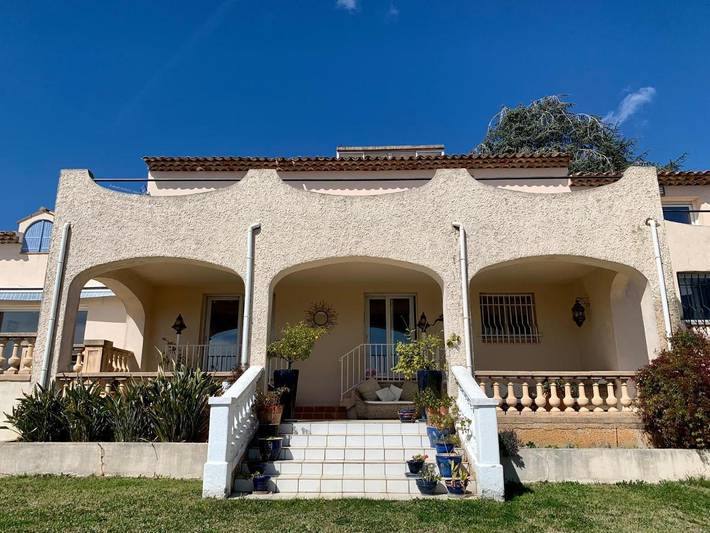 Villa pour 15 personnes, avec piscine ainsi que jardin et vue à Peymeinade - 4