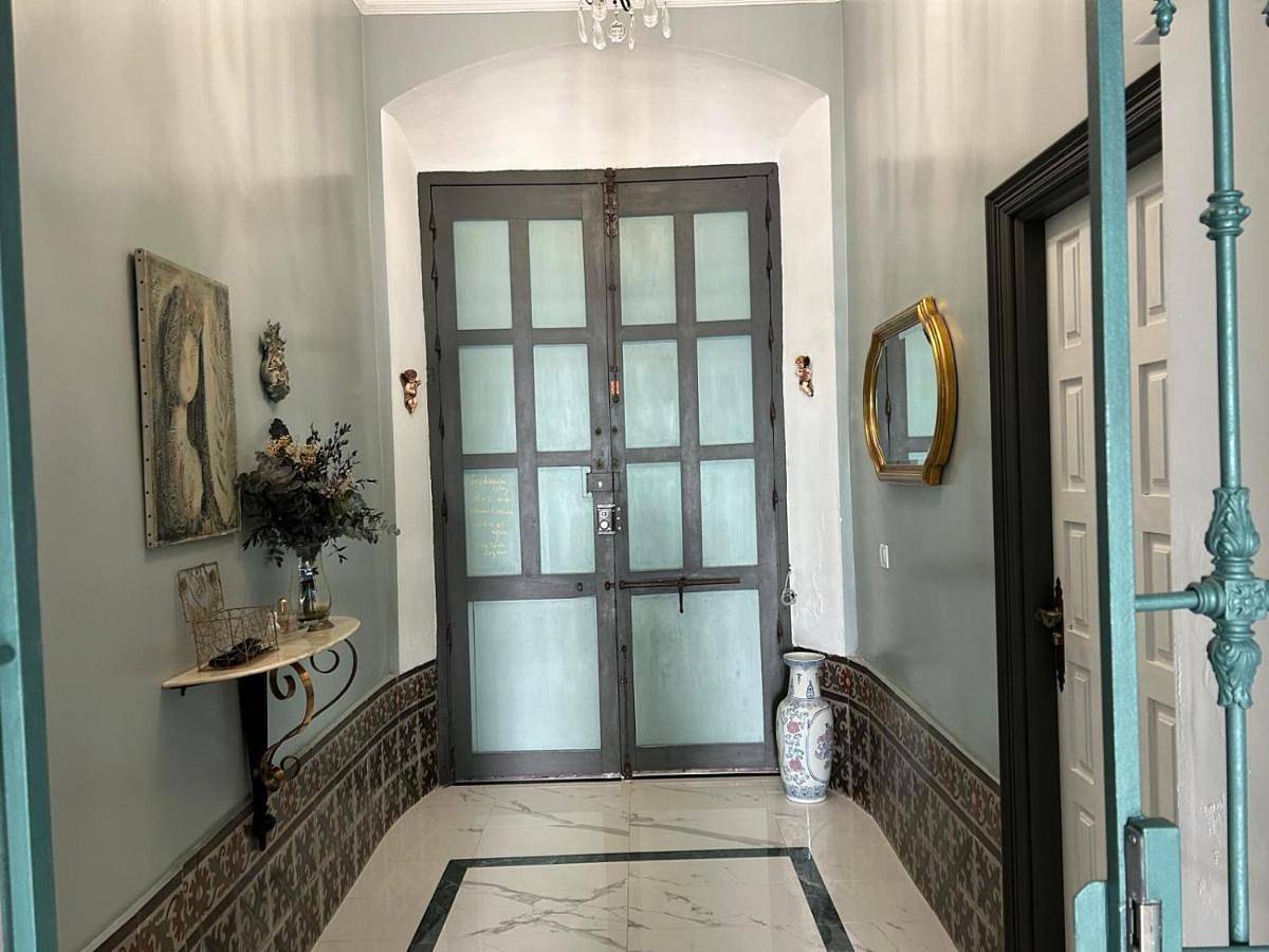 Casa Señorial Con Piscina. Casa Donna Isabel in Peñaflor, Provincia de Sevilla