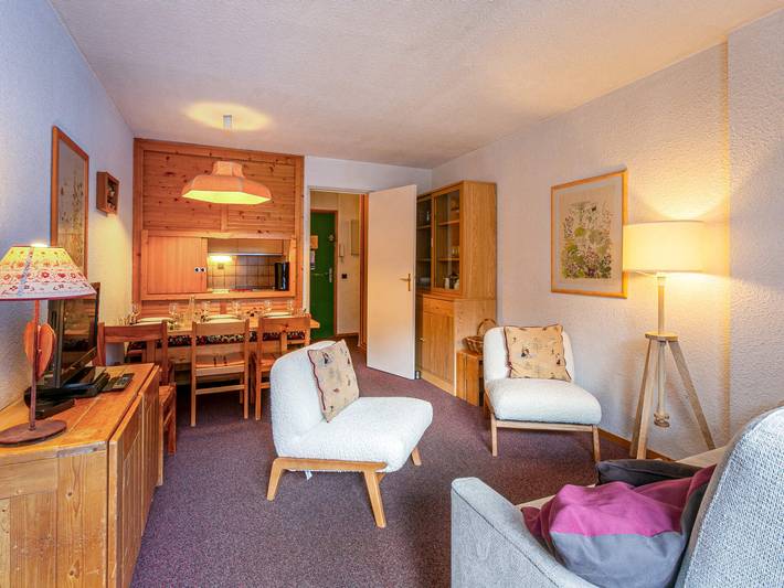 Gîte pour 4 personnes, avec balcon dans Office De Tourisme De Val D Isere - 2