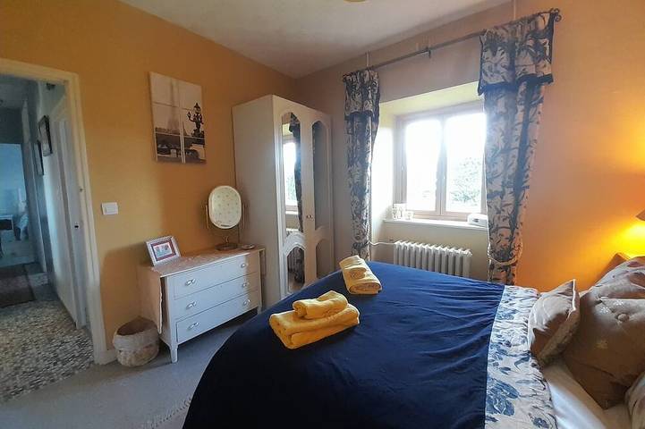 Maison de campagne pour 4 personnes, avec piscine à Fougerolles-du-Plessis - 3