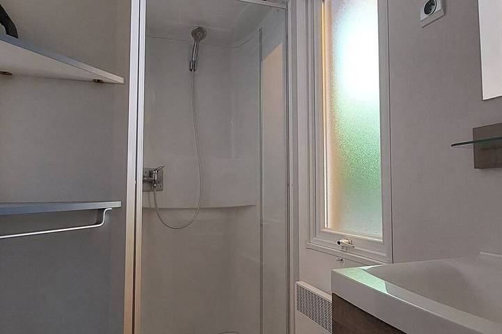 Mobil home pour 4 personnes à Saint-Laurent-en-Beaumont - 4