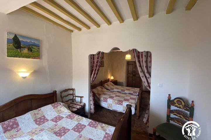 Location de vacances pour 5 personnes, avec jardin à Ponteilla - 3