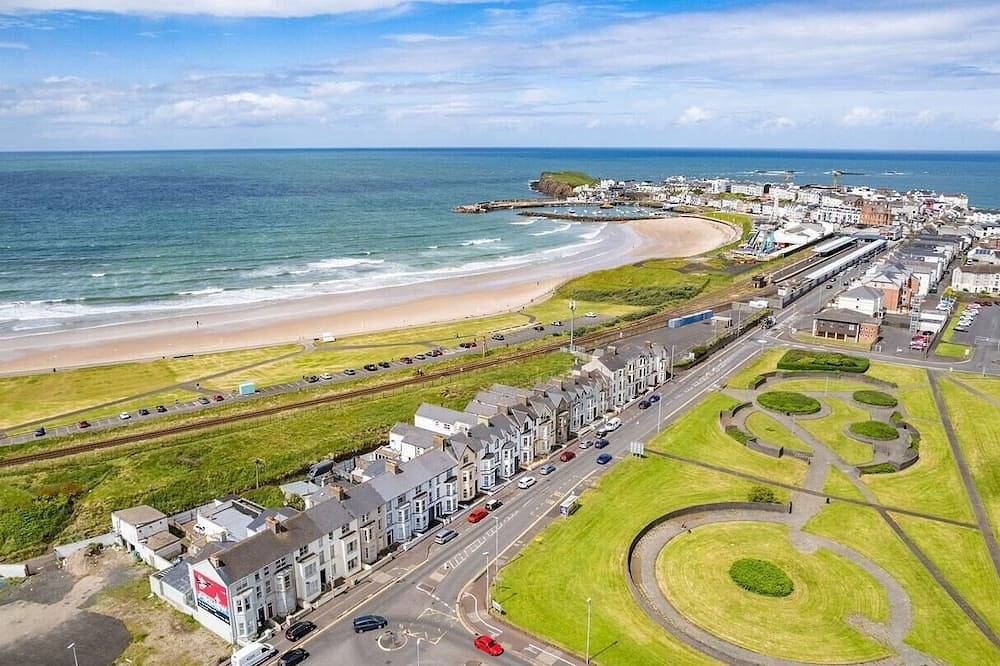 Ganze Wohnung, Cosy Dog-Friendly Apt by West Strand in Portrush, Grafschaft Antrim
