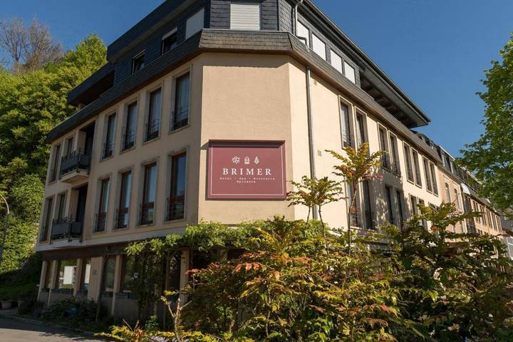 Hôtel pour 2 personnes, avec sauna ainsi que jardin et piscine à Berdorf - 2