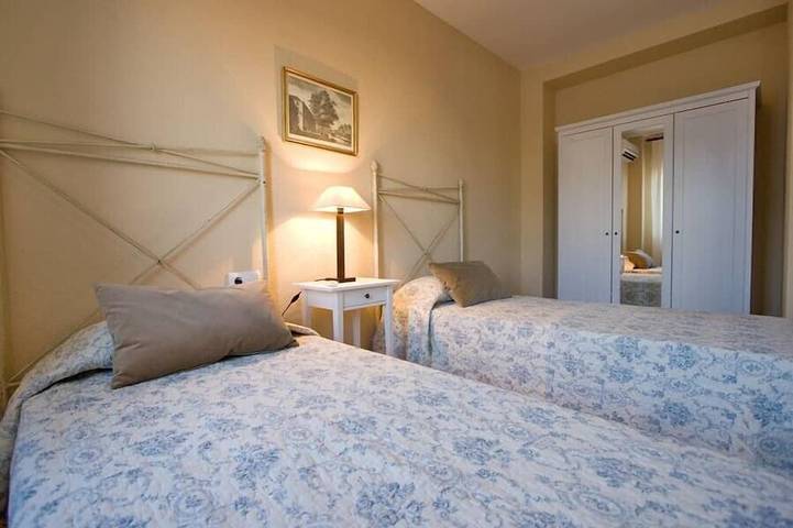Apartamento de vacaciones para 7 personas, con balcón - 1