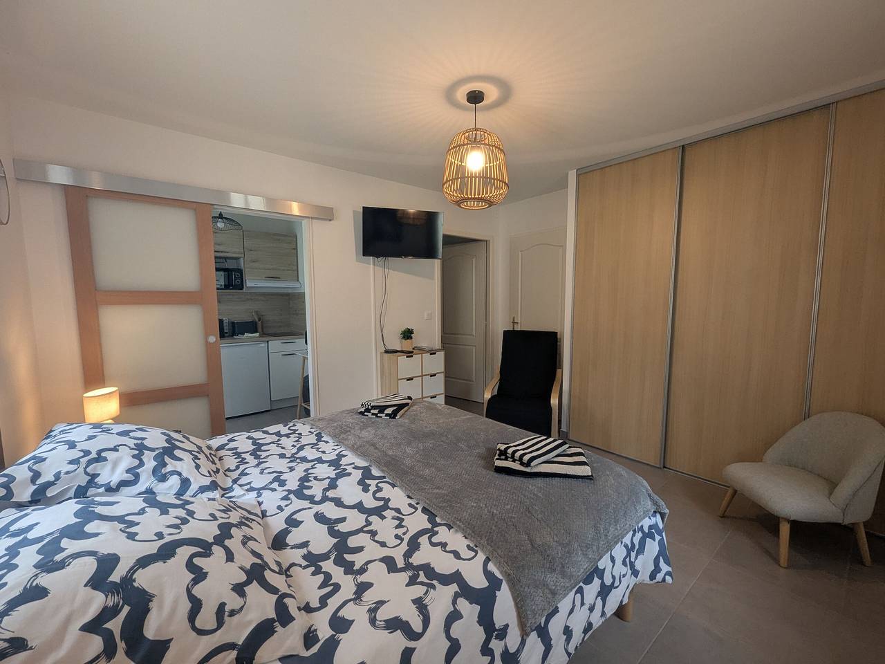 Comfortable studio with private outdoor space in Éclaron-Braucourt-Sainte-Livière, Haute-Marne