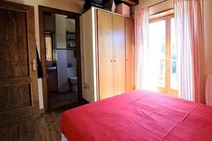 Encantadora Casa de Piedra y Madera Pour 12 Personnes in Bellver de Cerdanya, Pyrénées catalanes