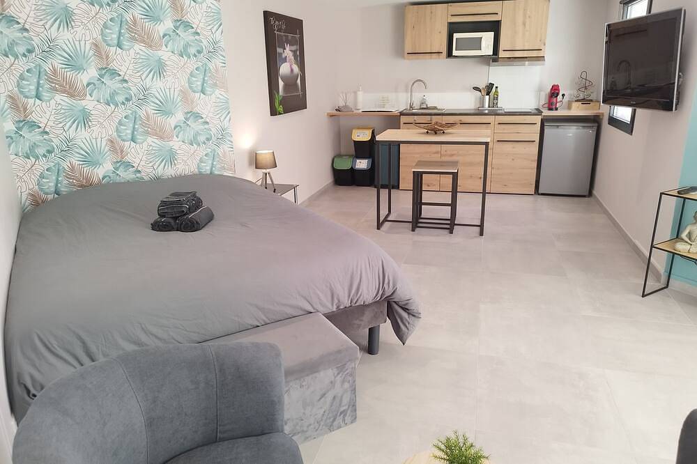 Entire apartment, Le Cocoon du Quercy in Le Vigan (Midi-Pyrenees), Quercy