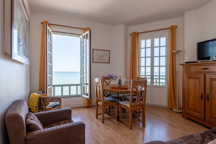 Holiday apartment for 5 people, with balcony, with pets - 1