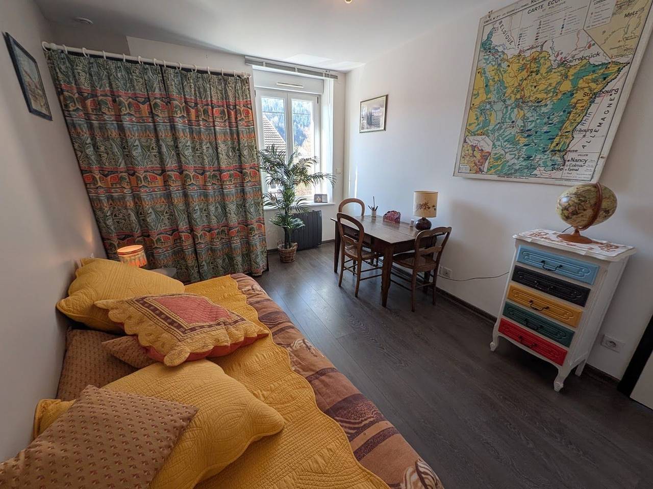 Apartamento entero, Apartamento tranquilo cerca del centro - 4 pers. in Remiremont, Región de Épinal