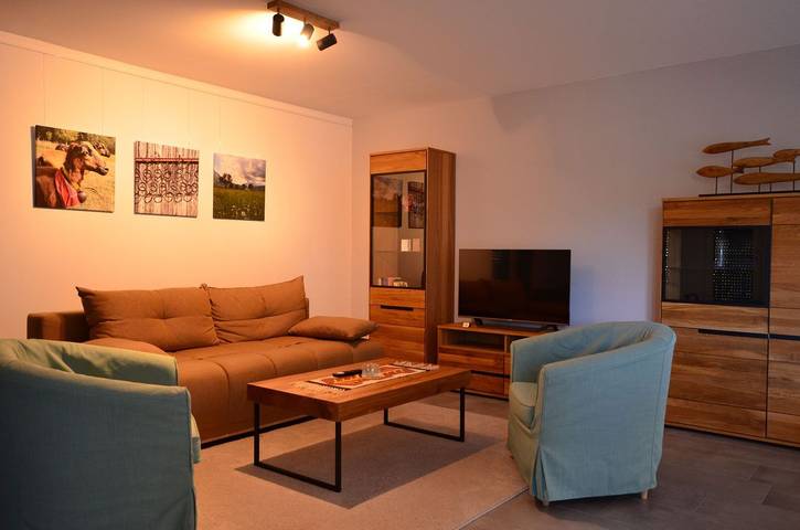 Ferienwohnung für 4 Personen, mit Balkon und Ausblick in Prem - 2