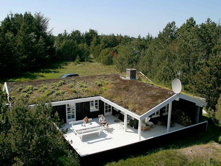 Feriehus for 6 personer, med Terrasse og Badebasseng i Skagen