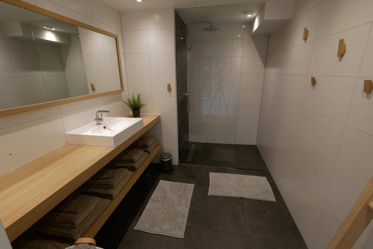 Geheel appartement, Apartment with Lake View in Harderwijk, Veluwe