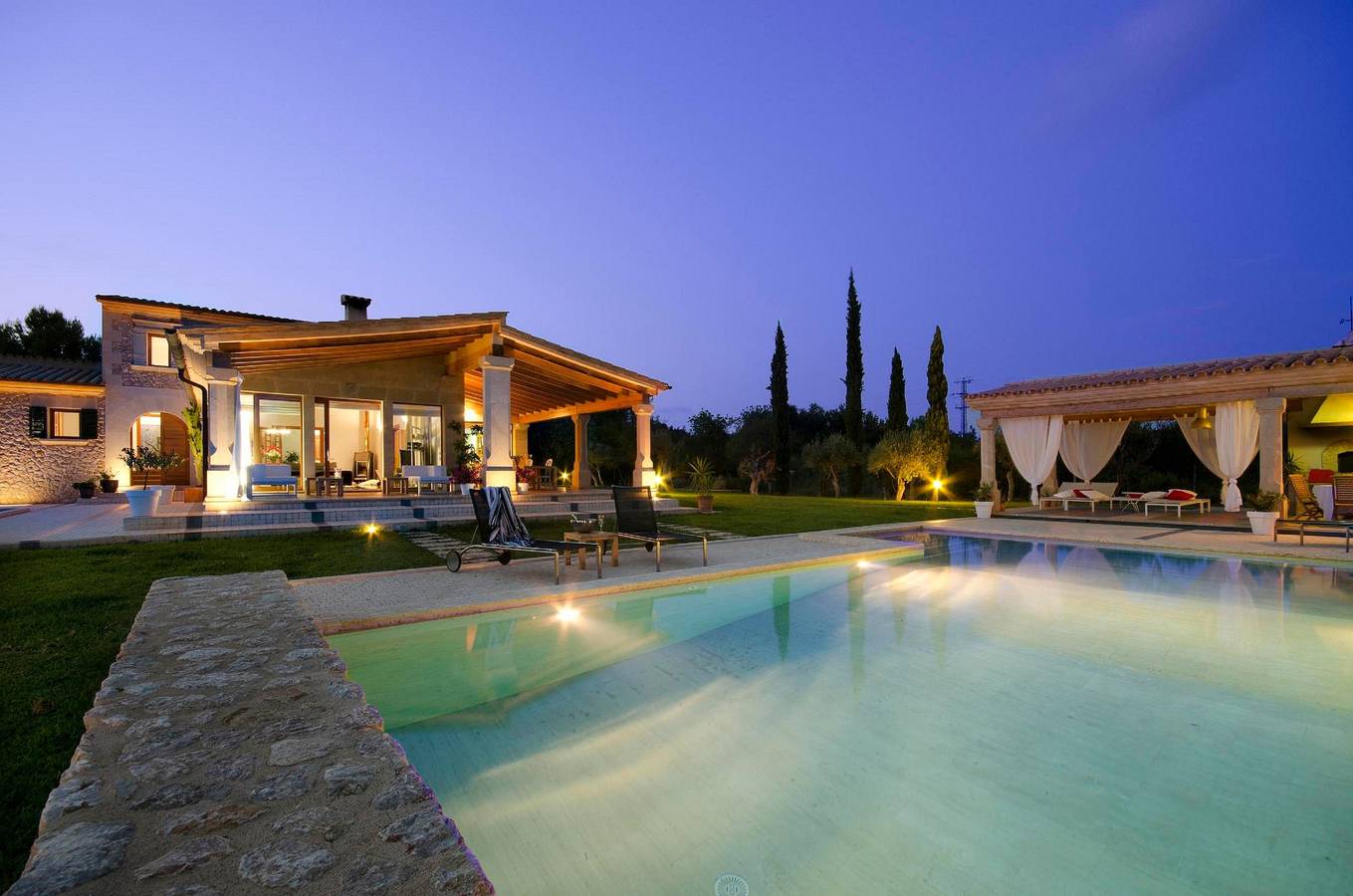 Beautiful Villa "Golf Marina" with Mountain View, Pool, Whirlpool, Wi-Fi and Air Conditioning in Pollença, North Majorca