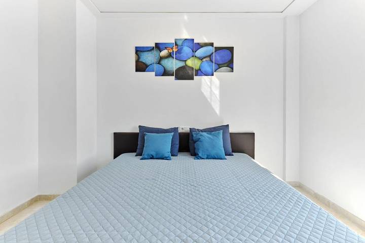 Casa rural para 8 personas, con Balcón y Terraza además de Jardín y Piscina en Elda - 2