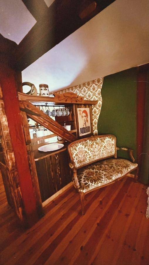 Ferienwohnung für 6 Personen, mit Balkon und Terrasse sowie Garten und Sauna