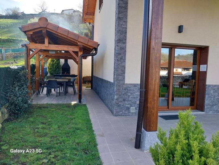 Landhaus 'Argixti' mit Bergblick in Sunbilla, Spanische Pyrenäen